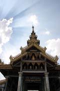 Shwedagon Paya, Yangon. Myanmar (Burma).