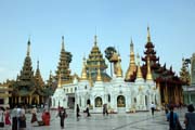 Shwedagon Paya, Yangon. Myanmar (Burma).