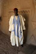 High kingdom officer. King palace at N'Gaoundr town (Lamidat de N'Gaoundr). Cameroon.