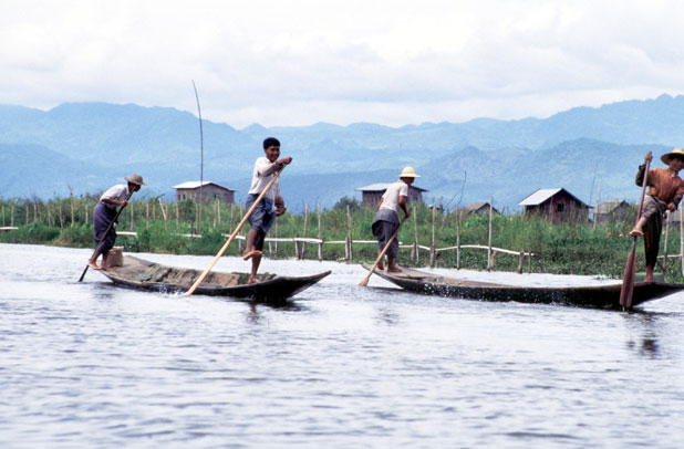 Traditional leg paddling at Inle lake. Myanmar (Burma).